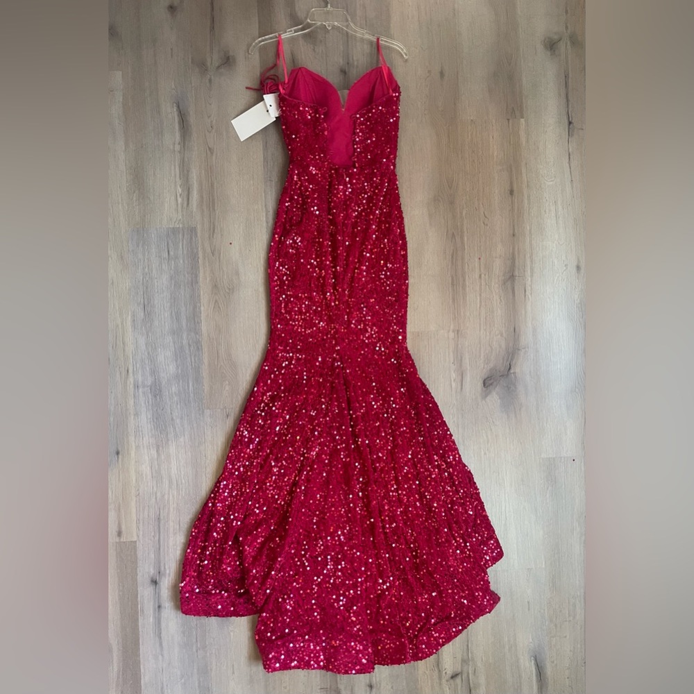 Pink strapless prom/party dress - Picture 2 of 6